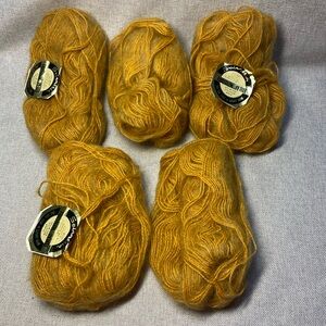 Lot ( 5) Spinnerin Frostlon Petite Yarn Mohair/Orlon Skeins